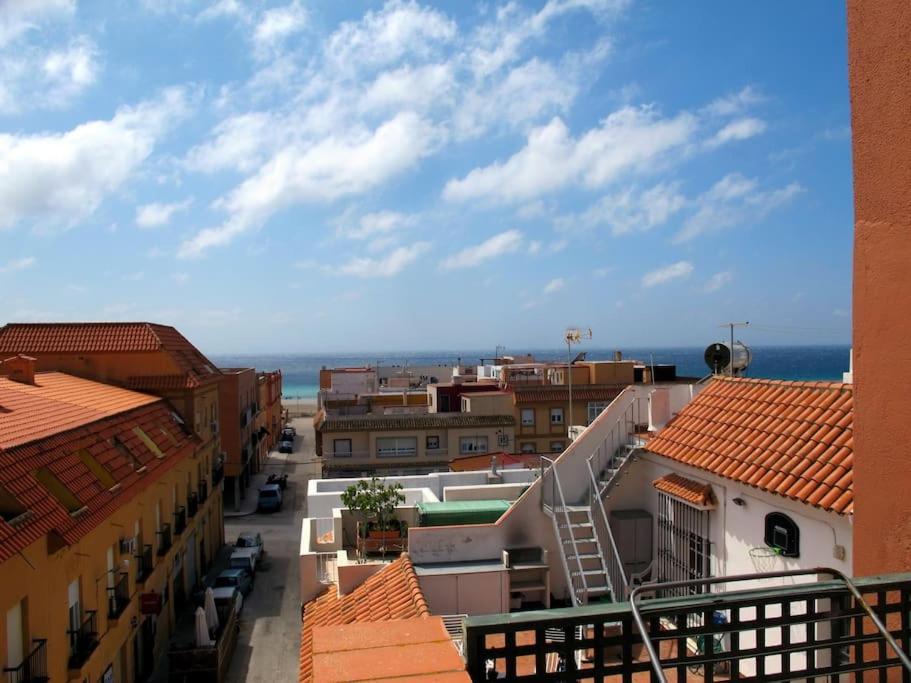 Апартаменти Sea Views / Fabulous Attic / Fast Fibre Optic Таріфа Екстер'єр фото